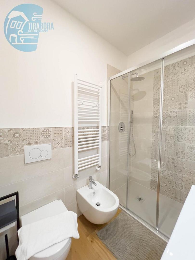 Cassa Di Risparmio 11 Tirabora Short Rent Trieste Eksteriør billede