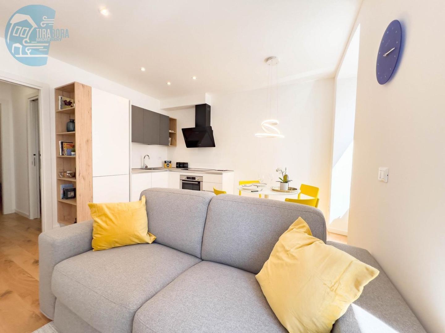 Cassa Di Risparmio 11 Tirabora Short Rent Trieste Eksteriør billede