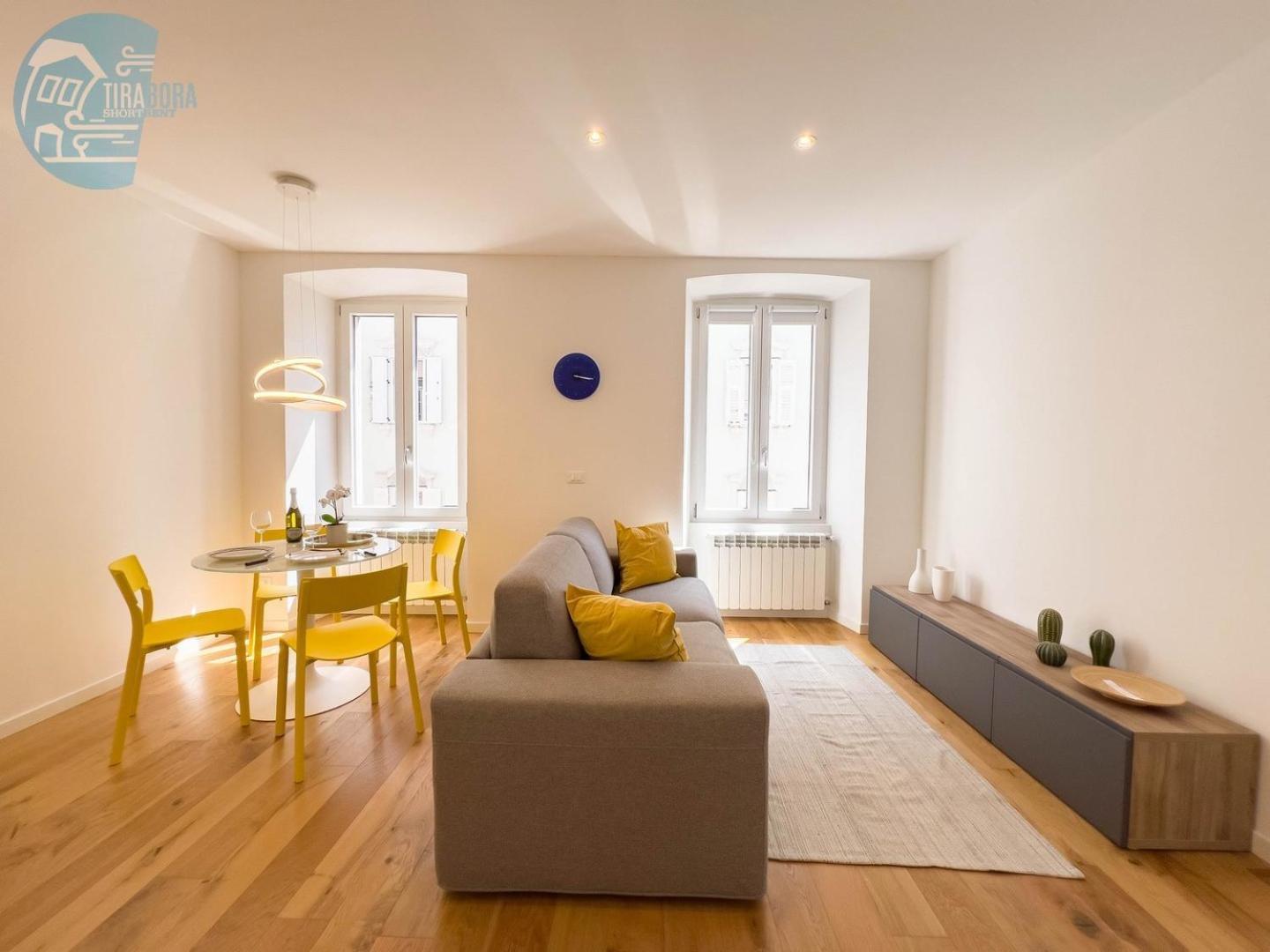 Cassa Di Risparmio 11 Tirabora Short Rent Trieste Eksteriør billede